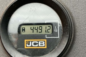 Гусеничный экскаватор JCB 220XLC 2018 г. 129 кВт. 4491 м/ч