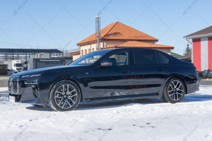 BMW 7 SERIES G70 2024 р., 10 000 пробіг, км АМ 48-61 НХ