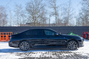 BMW 7 SERIES G70 2024 р., 10 000 пробіг, км АМ 48-61 НХ