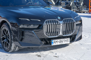 BMW 7 SERIES G70 2024 р., 10 000 пробіг, км АМ 48-61 НХ