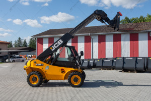 Погрузчик JCB 520-40 2023 г. 18,4 кВт Дж 387 м/ч. № 5440