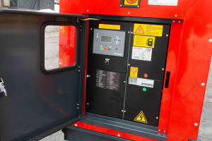 Дизельний генератор HIMOINSA HSY-40 T5 30/27 кВт