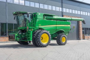 Комбайн John Deere S670 2013 р. 316 кВт. 3664,3 м/г., №2909 L