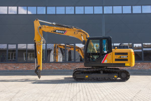 Гусеничный экскаватор Sany SY135C 2022 г. 6,46 м/ч. № 5489 Гусеничный экскаватор Sany SY135C 2022 г. 6,46 м/ч. № 5489