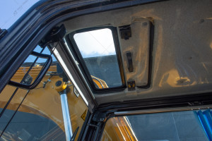 Гусеничный экскаватор Sany SY135C 2022 г. 6,46 м/ч. № 5489 Гусеничный экскаватор Sany SY135C 2022 г. 6,46 м/ч. № 5489