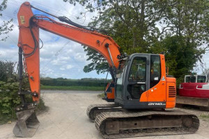 Гусеничний екскаватор Doosan DX140 2017 р. 4500 м/г.