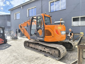 Doosan DX140LCR-5 2017 y. 4582 m/h.