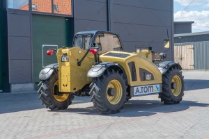 Caterpillar TH337C 2015 y. 75 kW. 4027 m/h., № 2949 