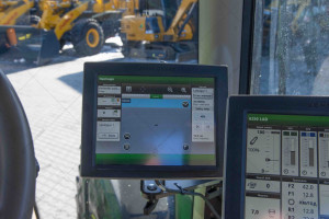 Трактор John Deere 6250R 2019 г. 5632 м/год. № 5654