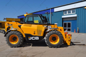Телескопический погрузчик JCB 535-95 2024 г. * Дж 143 м/ч.