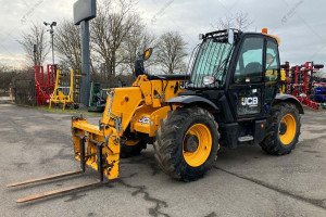 Телескопічний навантажувач JCB 535-95 2020 р. 81 кВт * Дж 2855 м/г. БРОНЬ