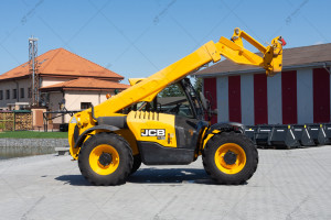 Телескопический погрузчик JCB 531-70 2017 г. 55 кВт 2401 м/ч. № 5426