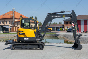 Мини экскаватор Volvo ECR58D 2019 г. 36,5 кВт. 2490 м/ч.,  №4381