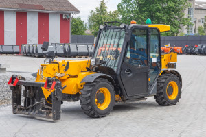 JCB 525-60 2018 y. 54,5 kW/ 3494 m/h.  № 5284