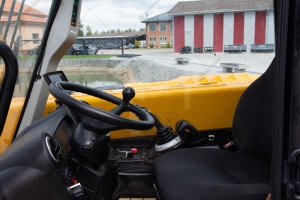JCB 525-60 2018 y. 54,5 kW/ 3494 m/h.  № 5284