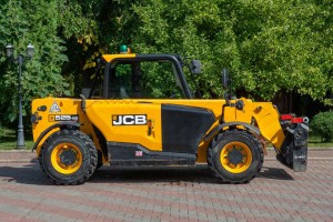 JCB 525-60 Hi-Viz 2018 y. 54,5 kW. 1309 m/h., № 3873