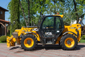 Телескопический погрузчик  JCB 533-105 2017 г. 55 кВт. 7005 м/ч.,  №4327