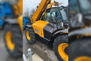 Телескопічний навантажувач JCB 535-95 2013 р., 4900 м/г.