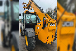 Телескопічний навантажувач JCB 535-95 2013 р., 4900 м/г.