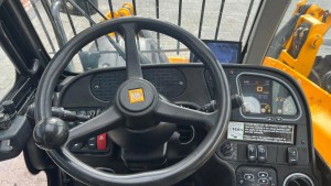 Телескопический погрузчик JCB 535-125  Hi-Viz 2019 г. 55 кВт. 4554,5 м/ч., №3901 L