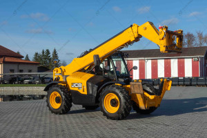 Телескопический погрузчик JCB 533-105 2018 г. 55 кВт * 3292 м/ч. № 5678 В