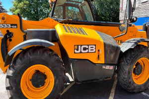 Телескопический погрузчик JCB 533-105 2015 г. 3700 м/ч.