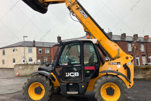 Телескопический погрузчик JCB 535-95 2013 г. 3800 м/ч.