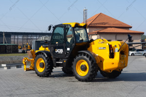 Телескопический погрузчик JCB 540-140 Hi-Viz 2021 г. 55 кВт. 4660 м/ч., №5145 B