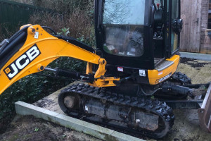 JCB 8026 CTS 2020 y. 403 m/h.