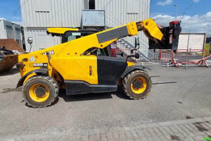 Навантажувач JCB 525-60 2019 р. 3189 м/год.