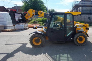 Навантажувач JCB 525-60 2019 р. 3189 м/год.