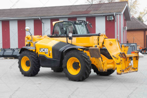 Телескопічний навантажувач JCB 533-105 2018 р. 55 кВт * 5680 м/год. № 5643 B