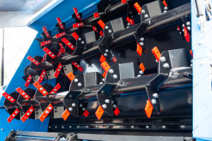 Розкидач органічних добрив А.ТОМ 24 з системою диференційованого внесення 