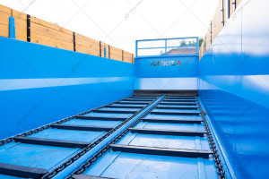 Розкидач органічних добрив А.ТОМ 24 з системою диференційованого внесення 