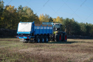 Розкидач органічних добрив А.ТОМ 24 з системою диференційованого внесення 