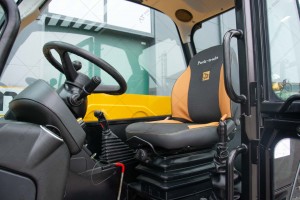 Телескопічний навантажувач JCB 531-70  2017 р. 55 кВт. 2368 м/г., №2811