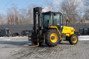 Вилочный погрузчик JCB 926-4 4WD 2017 г. 4360,4 м/ч. № 5148
