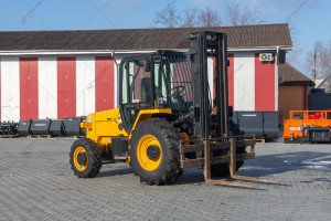Вилочный погрузчик JCB 926-4 4WD 2017 г. 4360,4 м/ч. № 5148