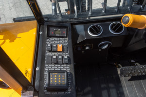 Вилковий навантажувач JCB 926-4 4WD 2017 р. 4360,4 м/год. № 5148