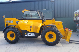 Телескопічний навантажувач JCB 535-95 2022 р. 55 кВт 1494 м/год.