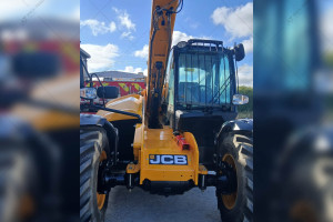 Телескопический погрузчик JCB 535-95 2022 г. 55 кВт 1494 м/ч.