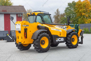 Телескопический погрузчик JCB 533-105 2020 г. 55 кВт. 4651 м/ч., №4306 