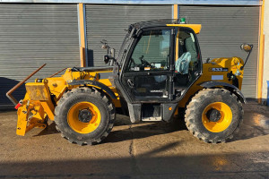 Телескопический погрузчик JCB 533-105 2018 г. 3844 м/ч.