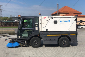 Подметальная машина Schmidt Swingo 200 2014 г. 5 011 м/ч., № 2045