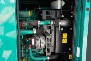 Дизельный генератор Cummins C20D5P 17.6 кВт